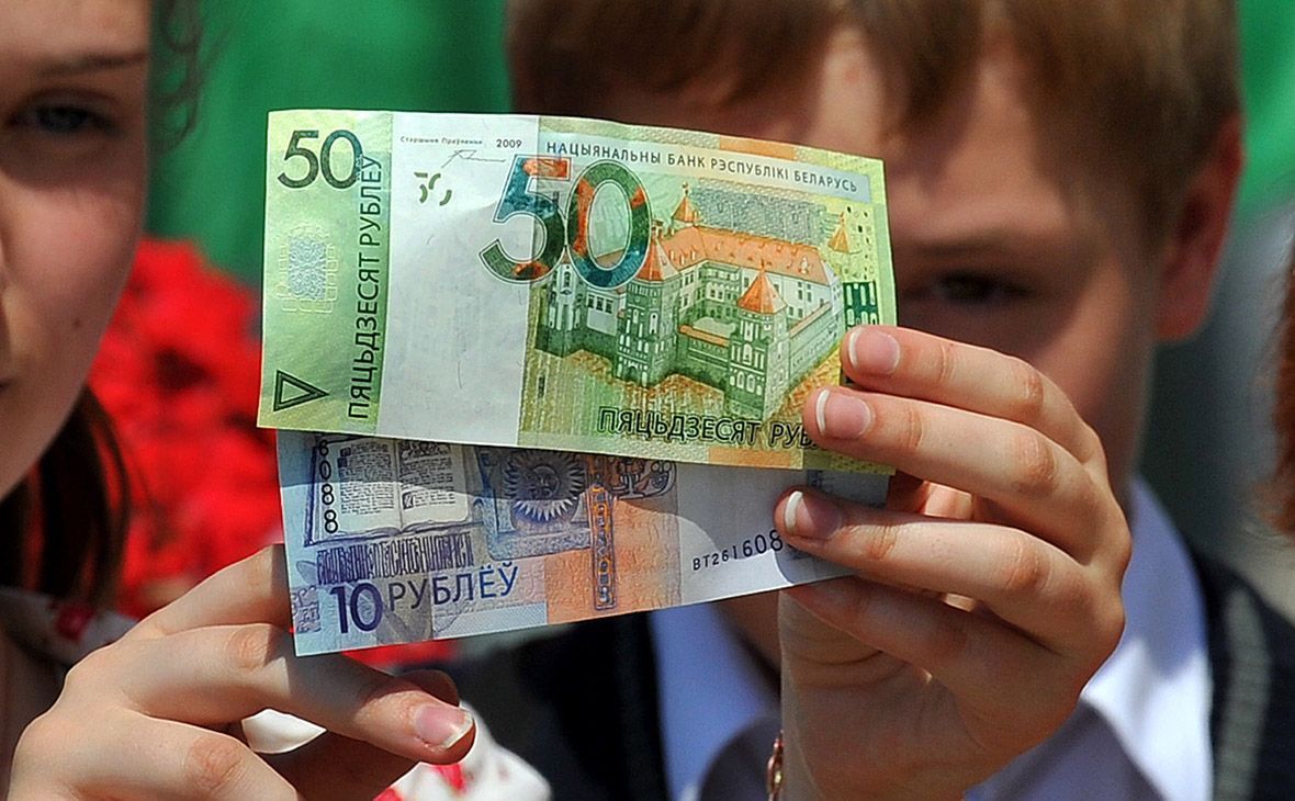 Лукашенко назвал условия создания единой валюты Беларуси и России
