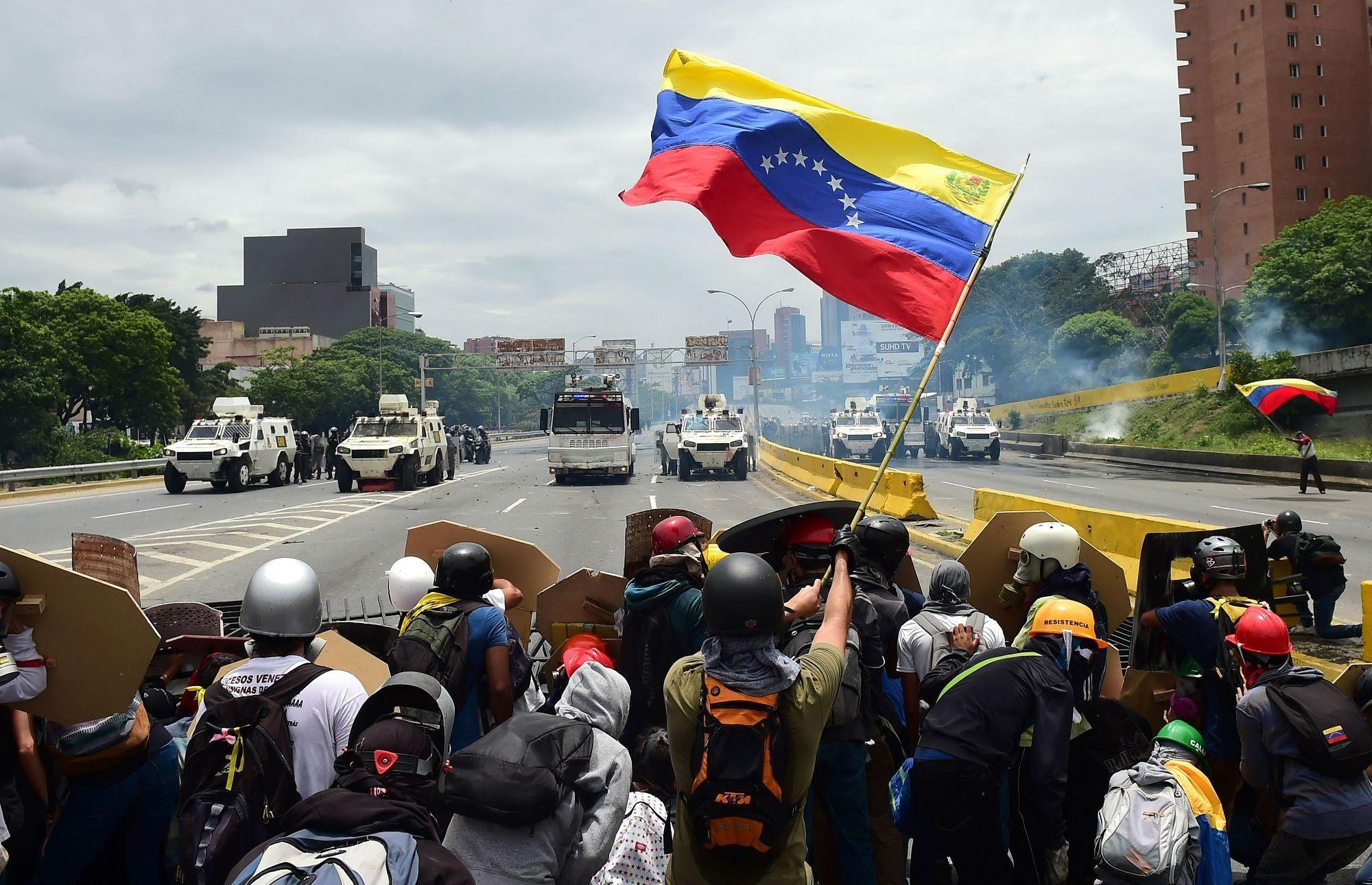 Венесуэла на пороге гражданской войны