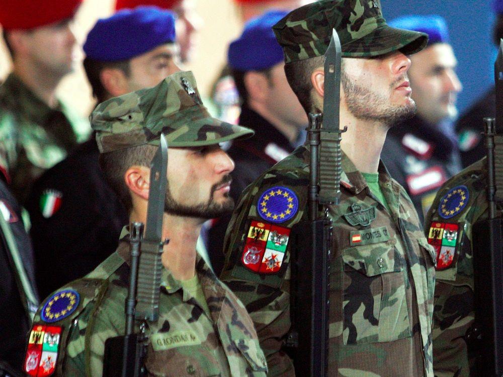 «Смерть мозга НАТО»: Почему в Евросоюзе вновь заговорили о военной автономии