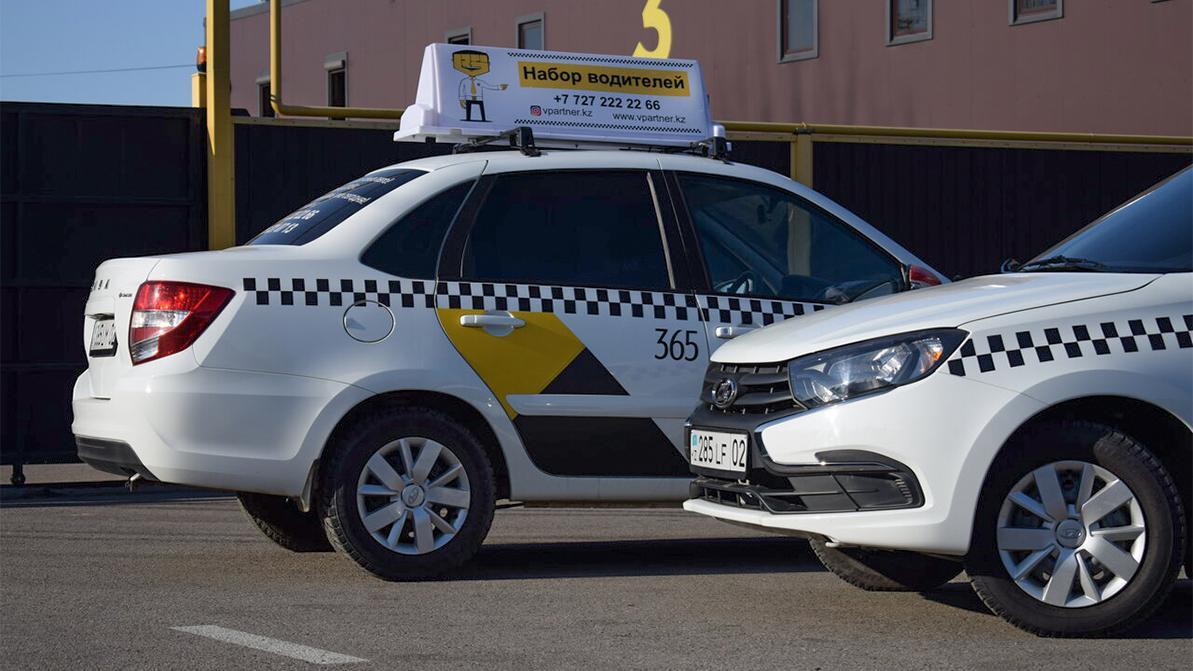 В Казахстане планируют изменить регистрацию водителей «Яндекс.Такси»