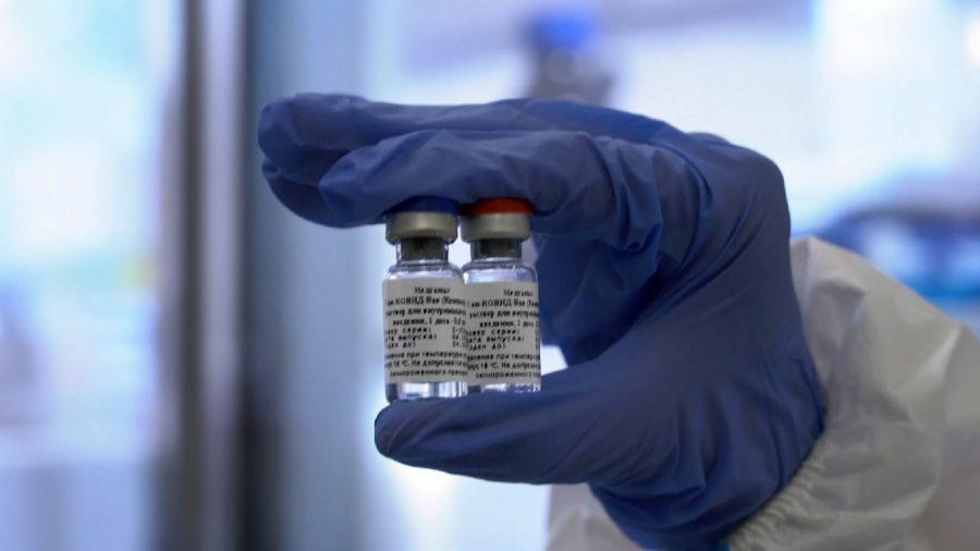 Казахстан хочет приобрести российскую вакцину от коронавируса