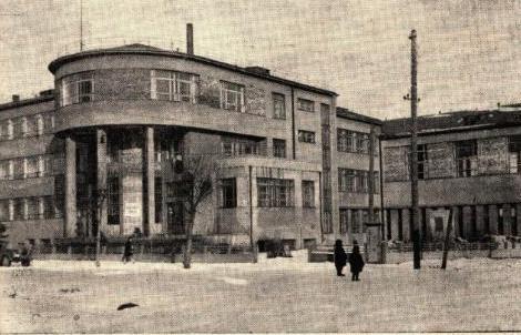 Для размещения штаб-квартиры БЦР использовалось это здание в центре Минска..jpg