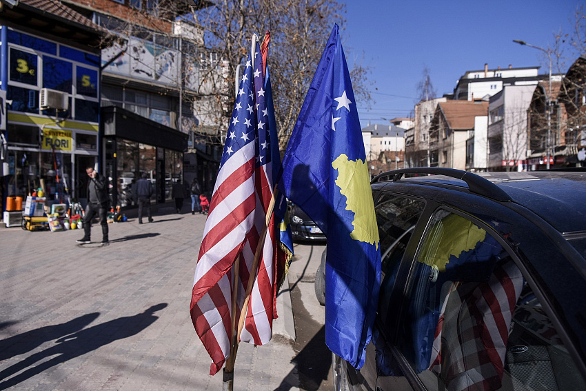 США и ЕС хотят, чтобы Сербия признала Косово до конца 2021 года – эксперт