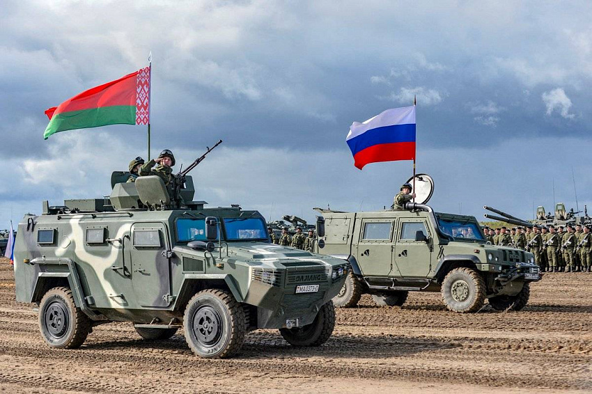 Оборонная интеграция России и Беларуси: избранные статьи за 2021 год
