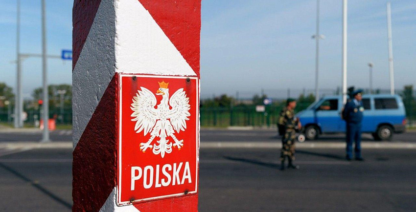 Белорусы в Польшу не спешат. «Карта поляка» пока бъет мимо цели