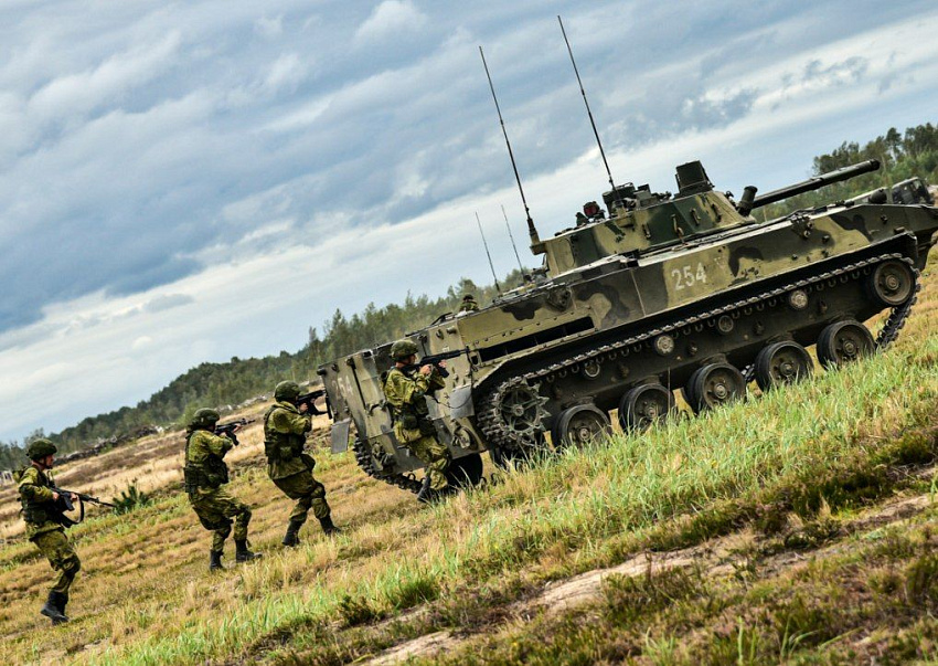 Как Россия и Белоруссия ответили на активизацию НАТО в Прибалтике и Польше