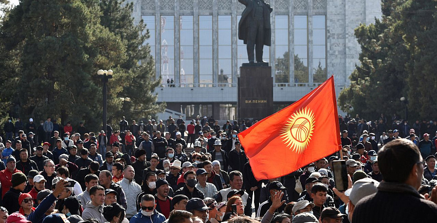В Кыргызстане произошло масштабное обновление элит – кыргызский эксперт