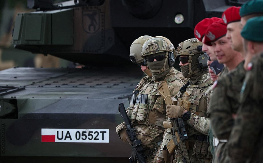 Минск прокомментировал наращивание Польшей сил на границе