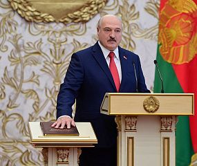 Транзит власти в Беларуси: К чему приведет конституционная реформа