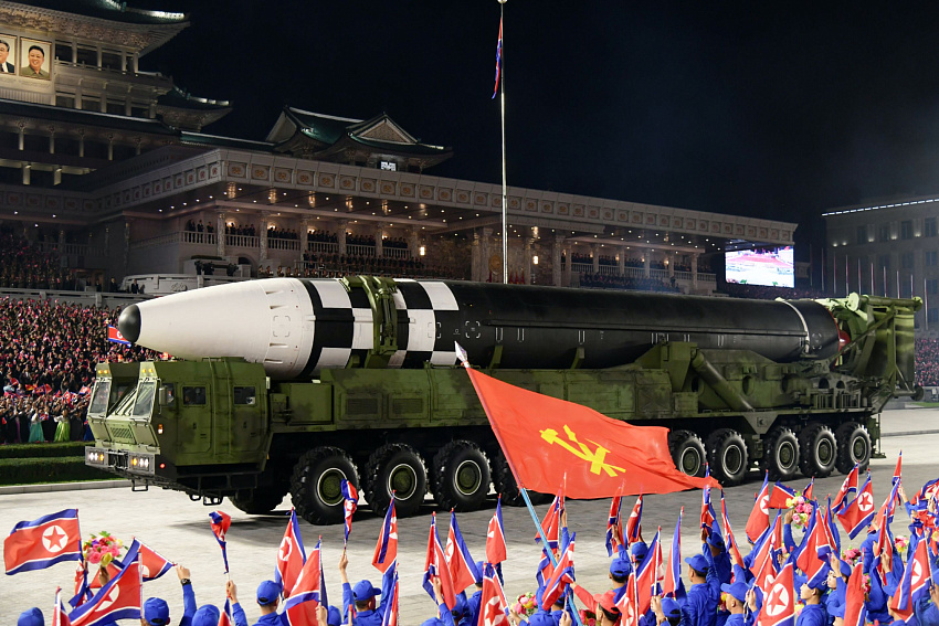 Подготовка к торгу: КНДР представила новые аргументы в ракетной гонке с США