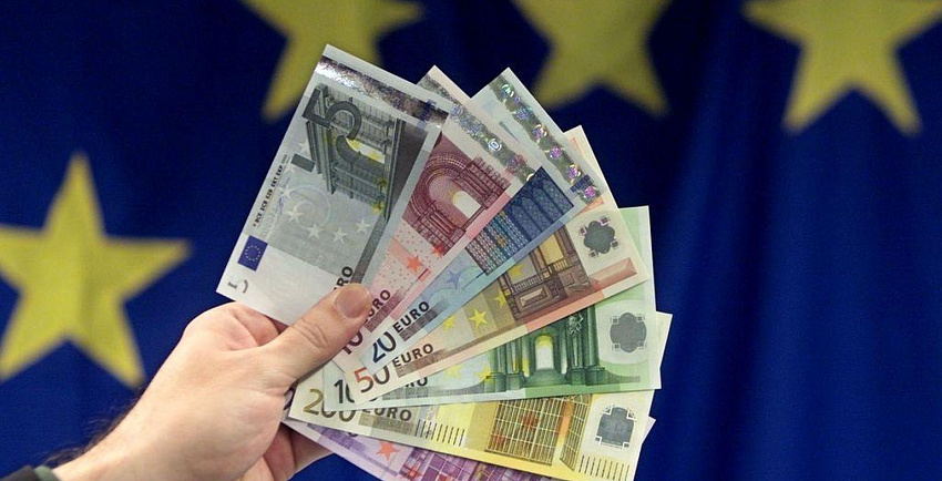 Еврокомиссия представила проект бюджета ЕС на 2021-2027 годы