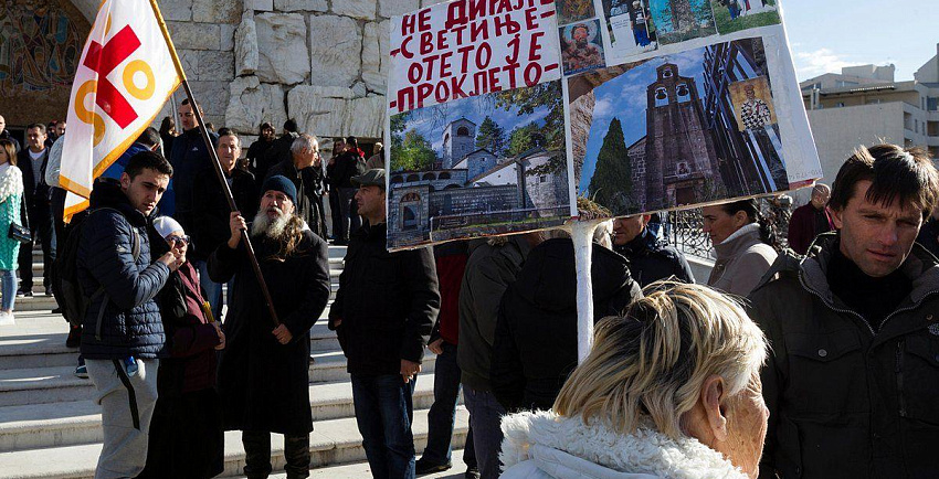 Раскол в Черногории: к чему приведет противостояние властей и Сербской православной церкви