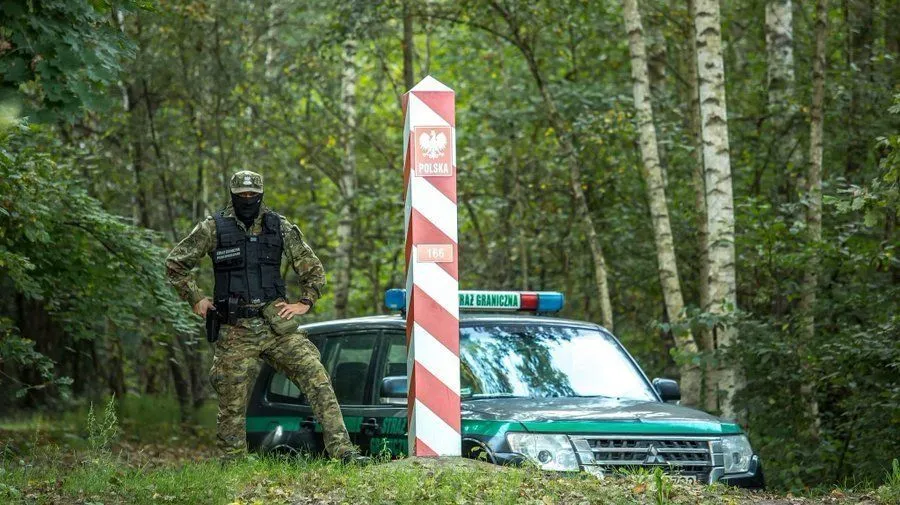 Власти Польши велели мигрантам «возвращаться обратно в Минск»