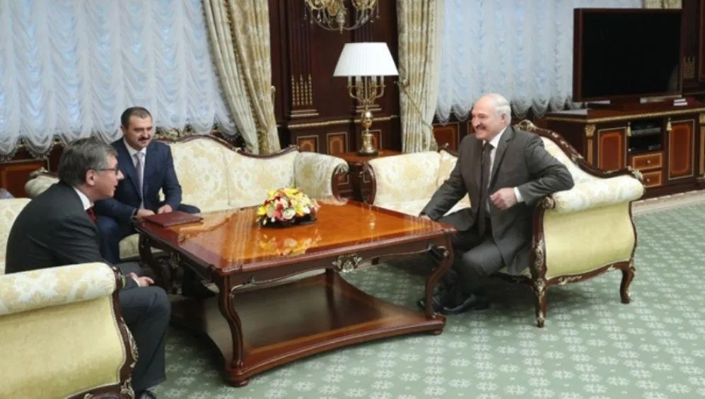 Лукашенко призвал «Альфа-Групп» расширить присутствие в Беларуси