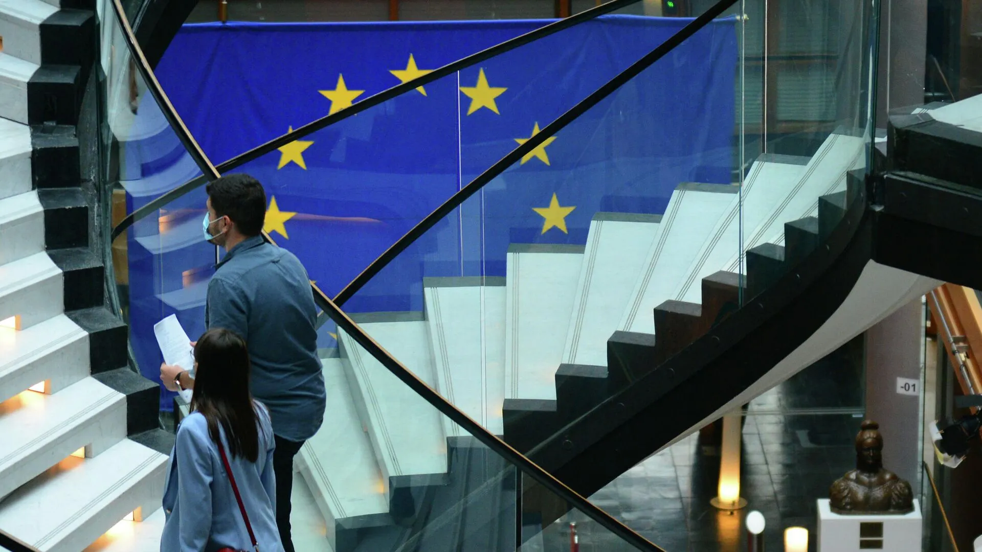 ЕС проводит в отношении Молдовы неоколониальную политику – молдавский экономист