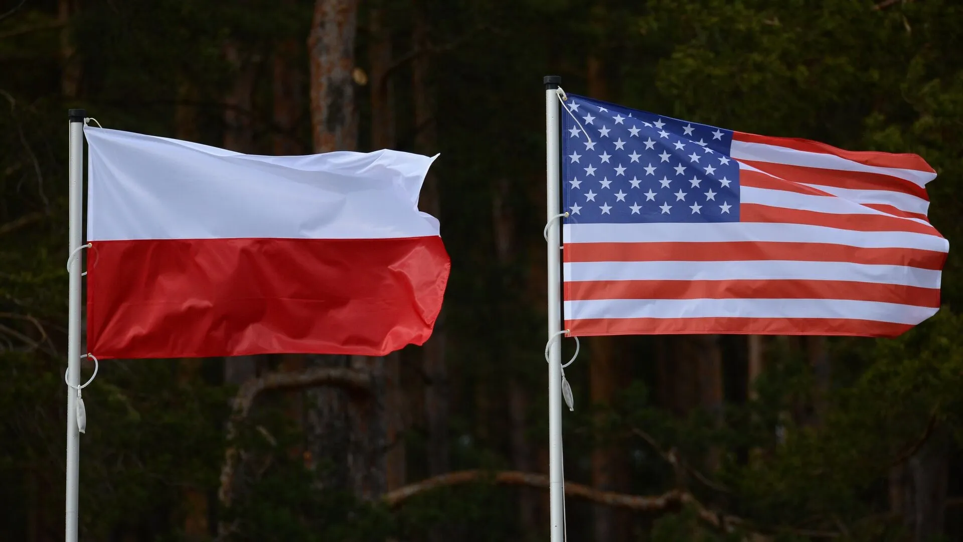США готовят провокации в Польше, в которых обвинят Москву и Минск – Лукашенко