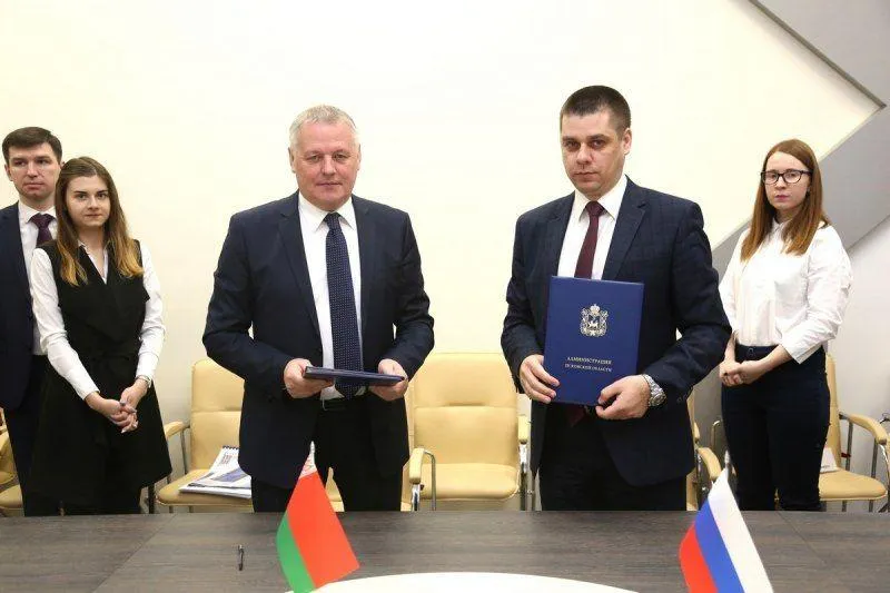 Беларусь и Псковская область подписали «дорожную карту» о сотрудничестве