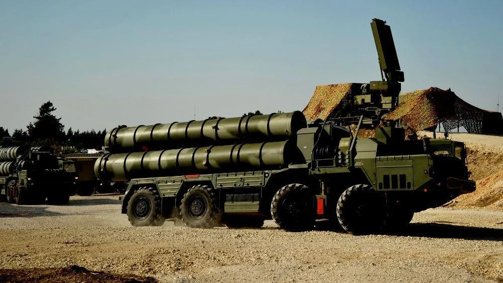 Экс-глава разведки ВМС Турции: Запад попытается сорвать поставку С-400 в Турцию