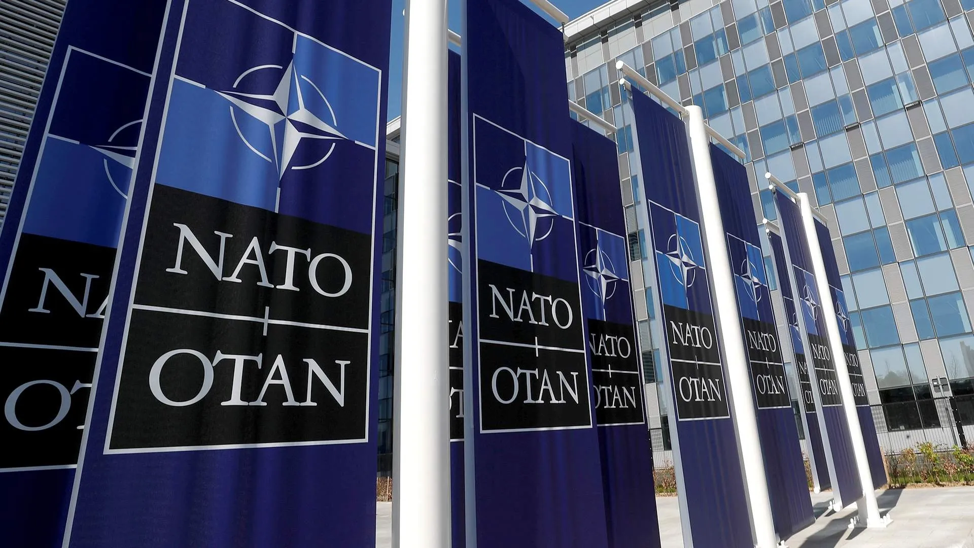 США не считает вступление Киева в НАТО реалистичным эффектом урегулирования кризиса – Пентагон