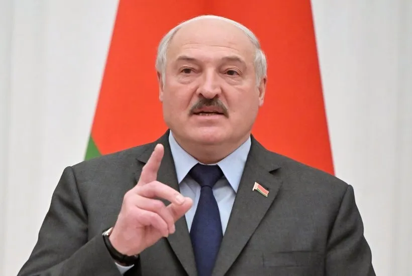 Лукашенко заявил, что фронтом для Беларуси является  экономика