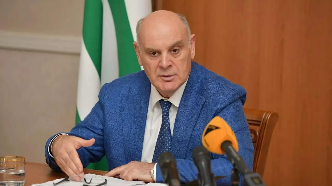 Абхазия захотела присоединиться к Союзному государству Беларуси и России