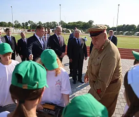 Володин предложил вовлекать детей из России в работу патриотического центра Брестской крепости