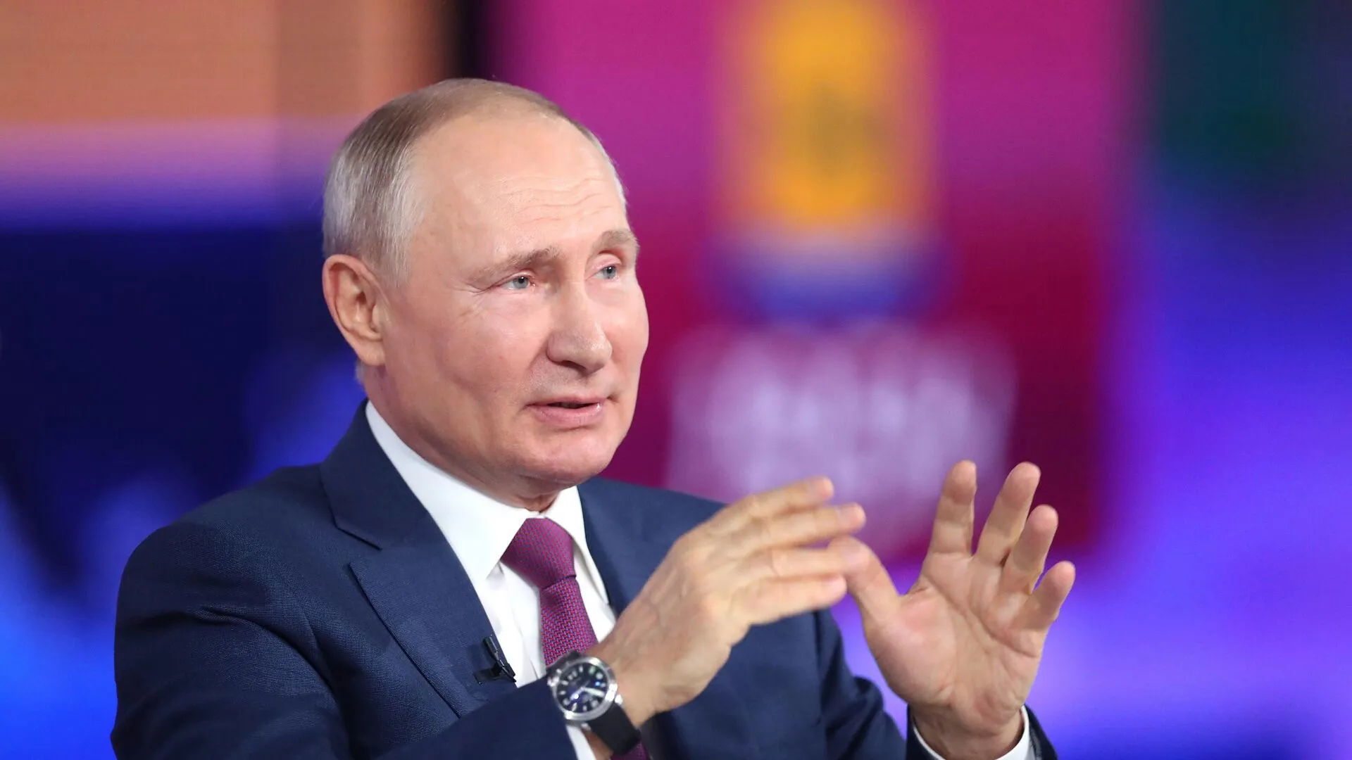 Путин оценил итоги XI Форума регионов Беларуси и России