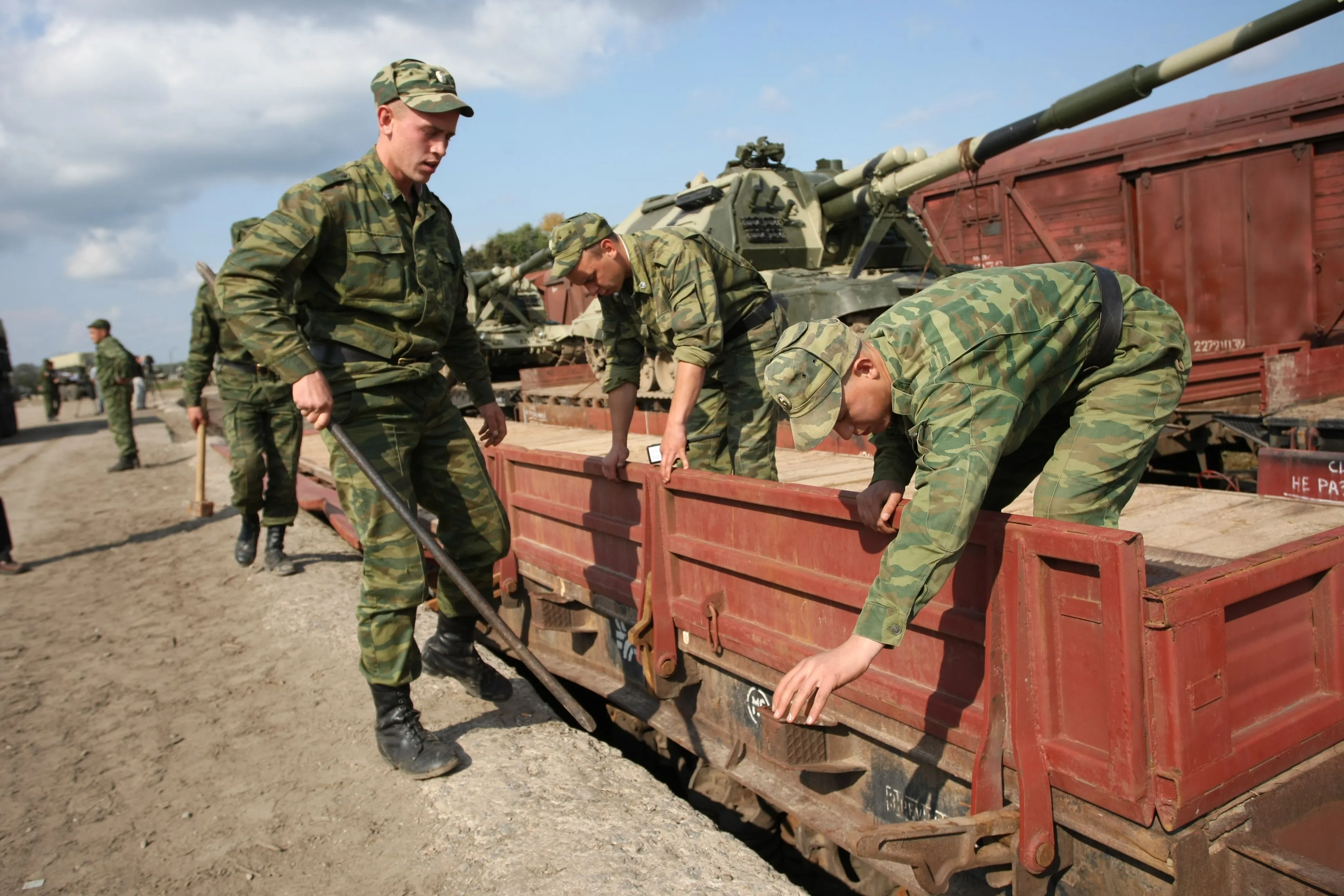 В ЕАЭС появится общий подход к контролю за товарами военного назначения