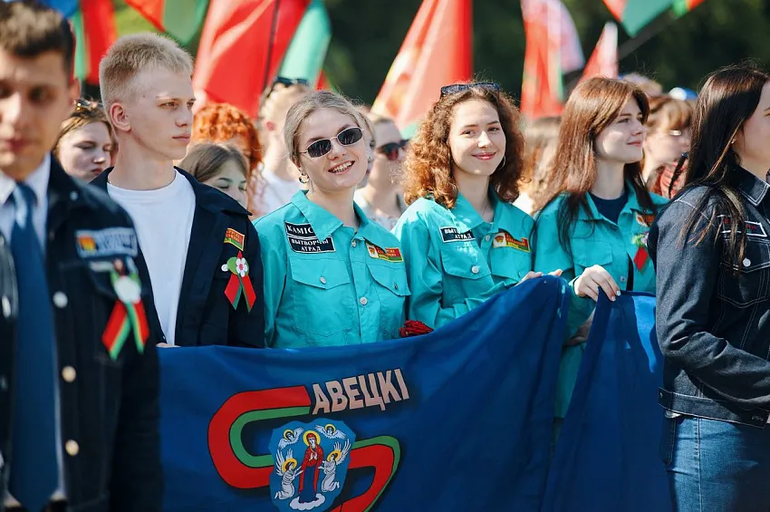 Молодежь из Беларуси приняла участие в фестивале студенческих педотрядов в Новосибирской области
