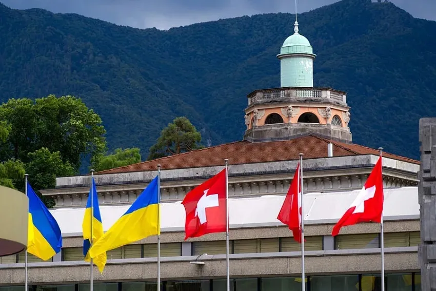 Швейцария работает над вопросом подключения России к мирному процессу по Украине