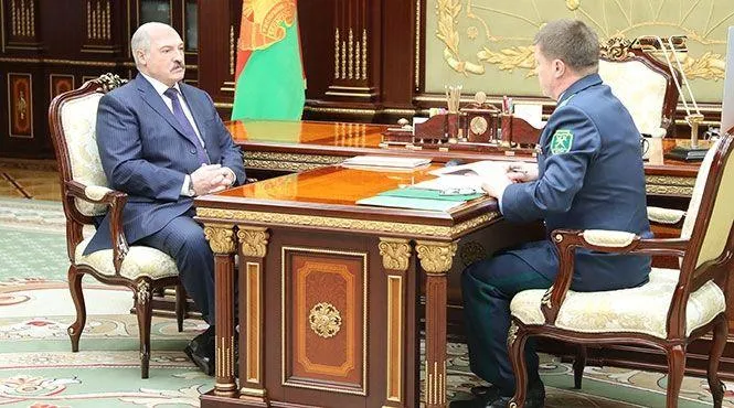 Белорусы научились производить черную икру – Лукашенко