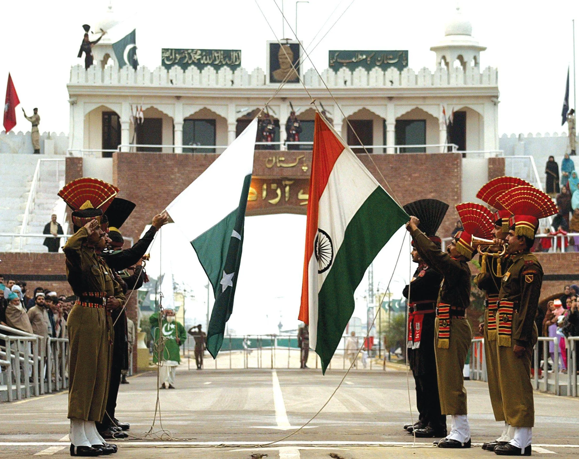 Индийский дипломат: «Вступление в ШОС позволит Индии замедлить сближение Китая с Пакистаном»