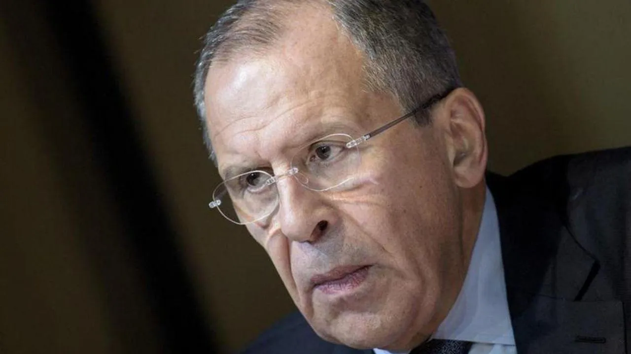 Лавров назвал бредом слухи о планах России оккупировать Беларусь