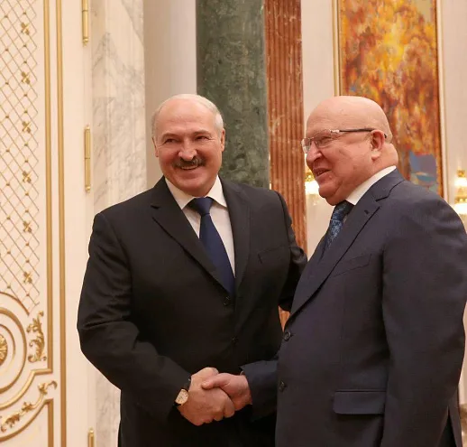 Лукашенко: Беларусь готова строить АЭС по всему миру вместе с Россией