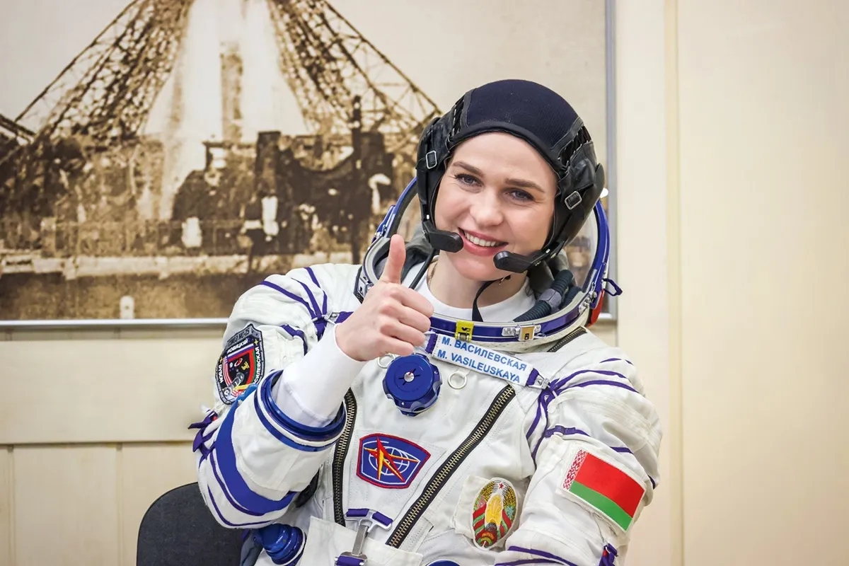 Первой белорусской женщине-космонавту присвоили звание Героя Беларуси