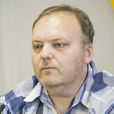 Владимир Букарский