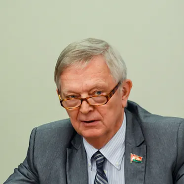 Сергей Рахманов