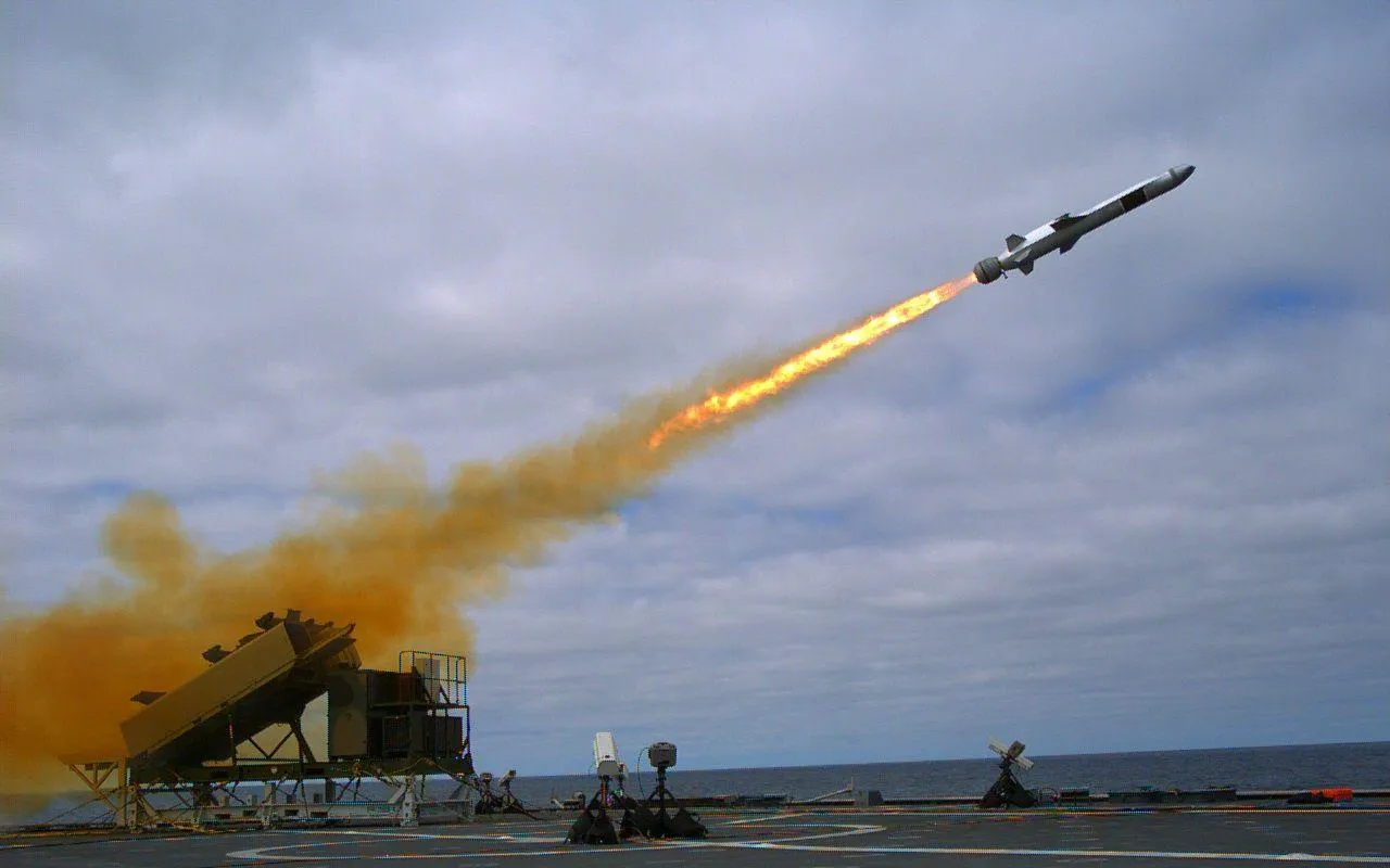 НАТО бросает ракетный вызов России на Балтийском море: чья возьмет?