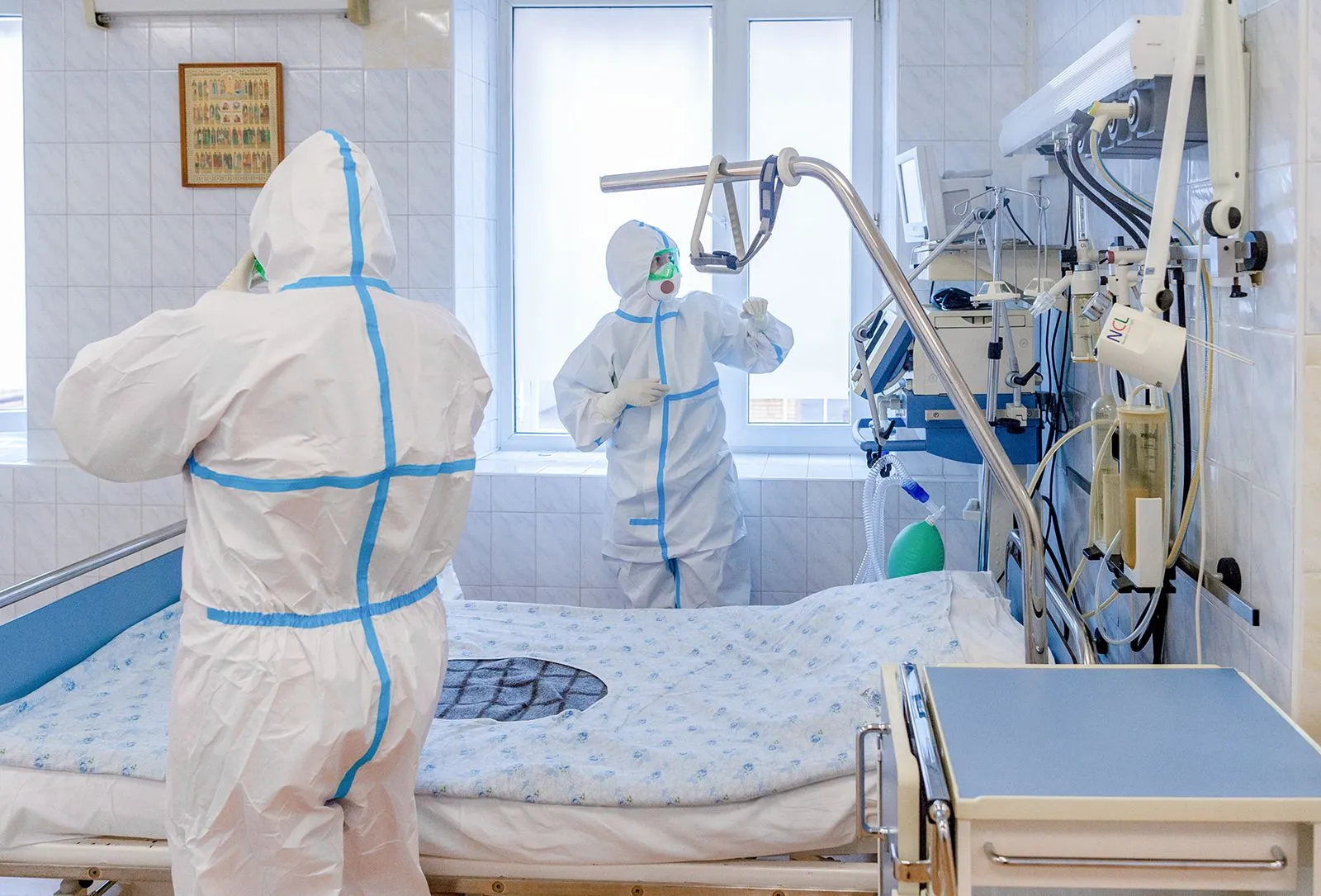 В Бишкеке спрогнозировали период пиковой заболеваемости коронавирусом