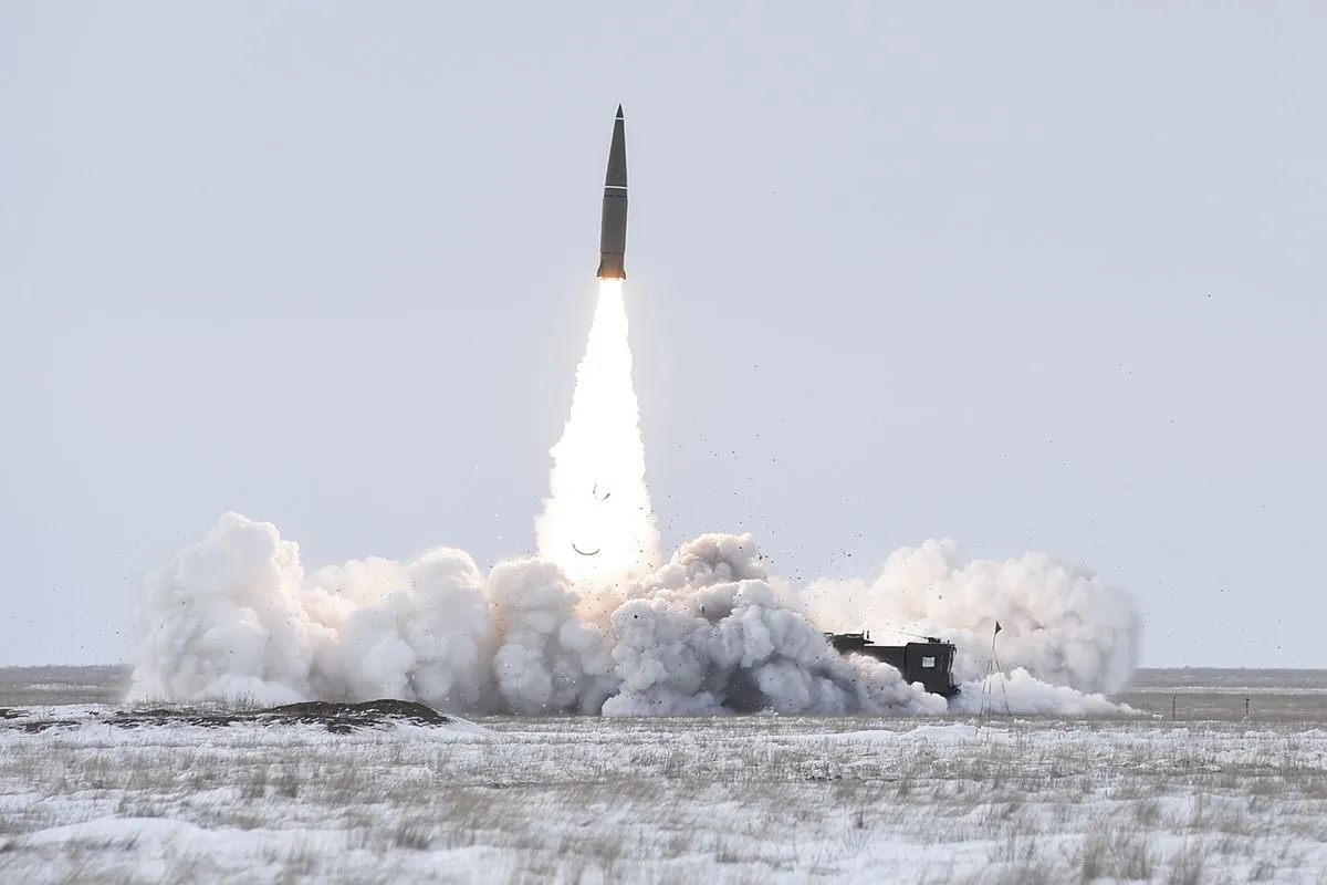 Военный эксперт объяснил, какое ядерное оружие Россия может разместить в Беларуси