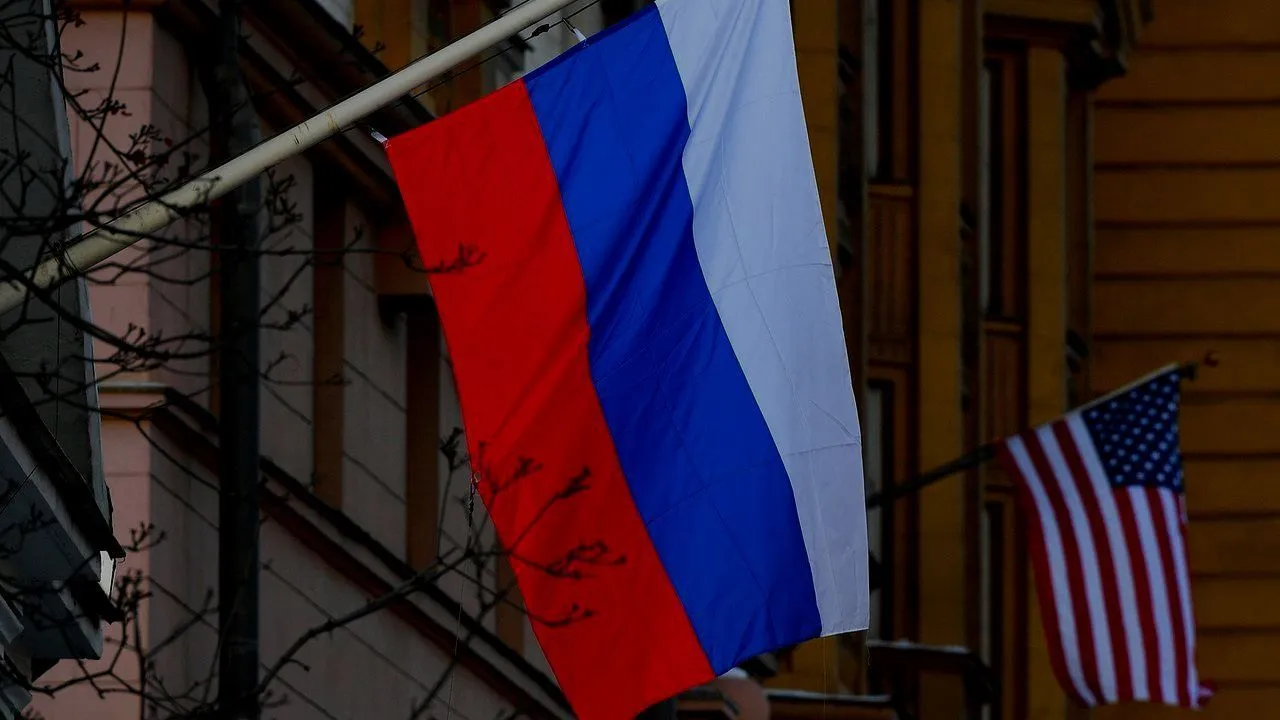 «Ответ будет жестким»: Какие санкции грозят недружественным России странам