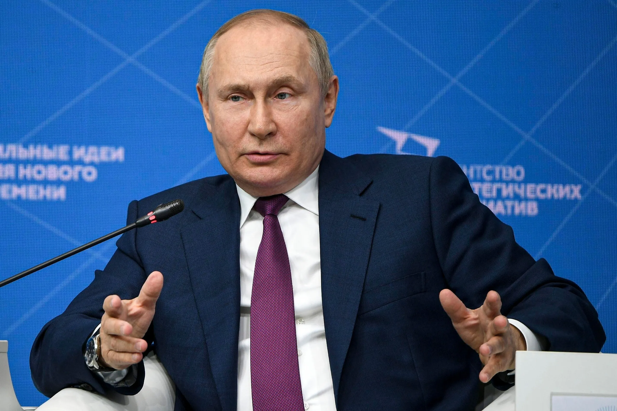 Путин призвал сделать узнаваемым бренд «Сделано в СНГ»
