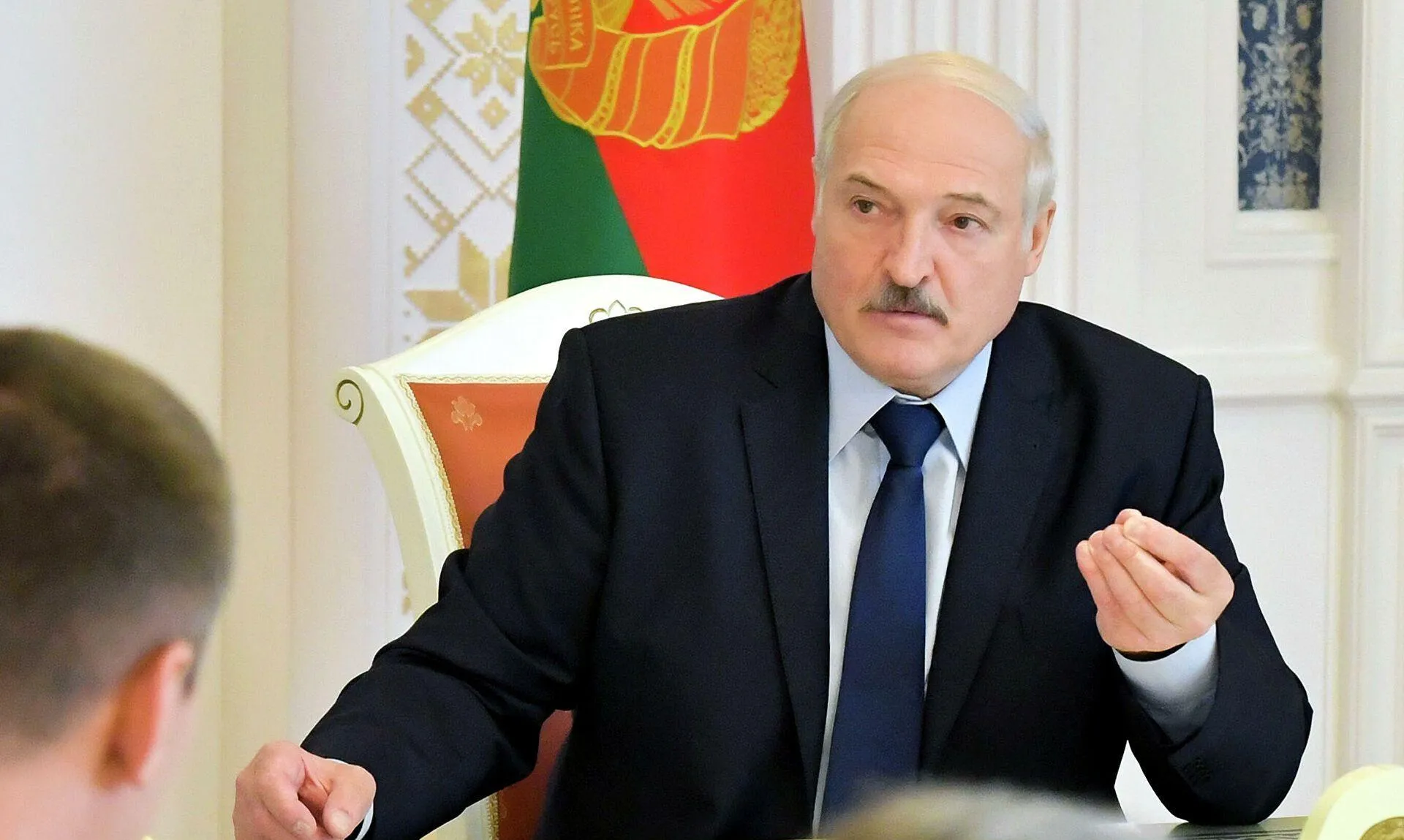 Лукашенко: внешнеполитическую стратегию Беларуси нужно серьезно менять