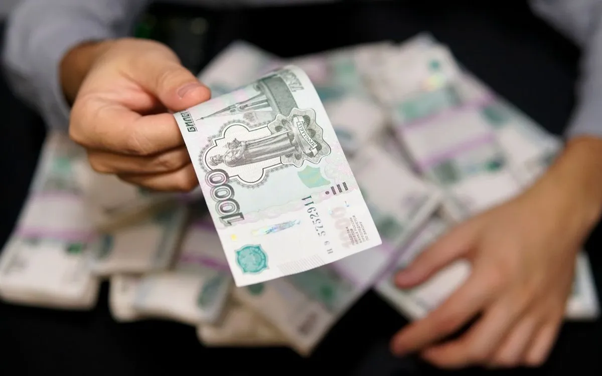 В Госдуме предложили экспортировать больше товаров за рубли