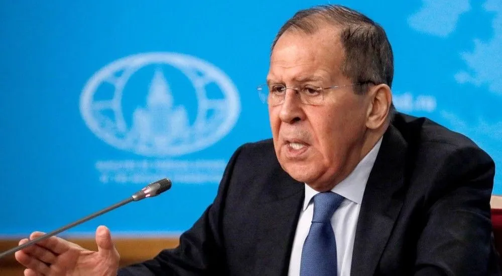 Лавров: Россия может направить военных наблюдателей в Карабах