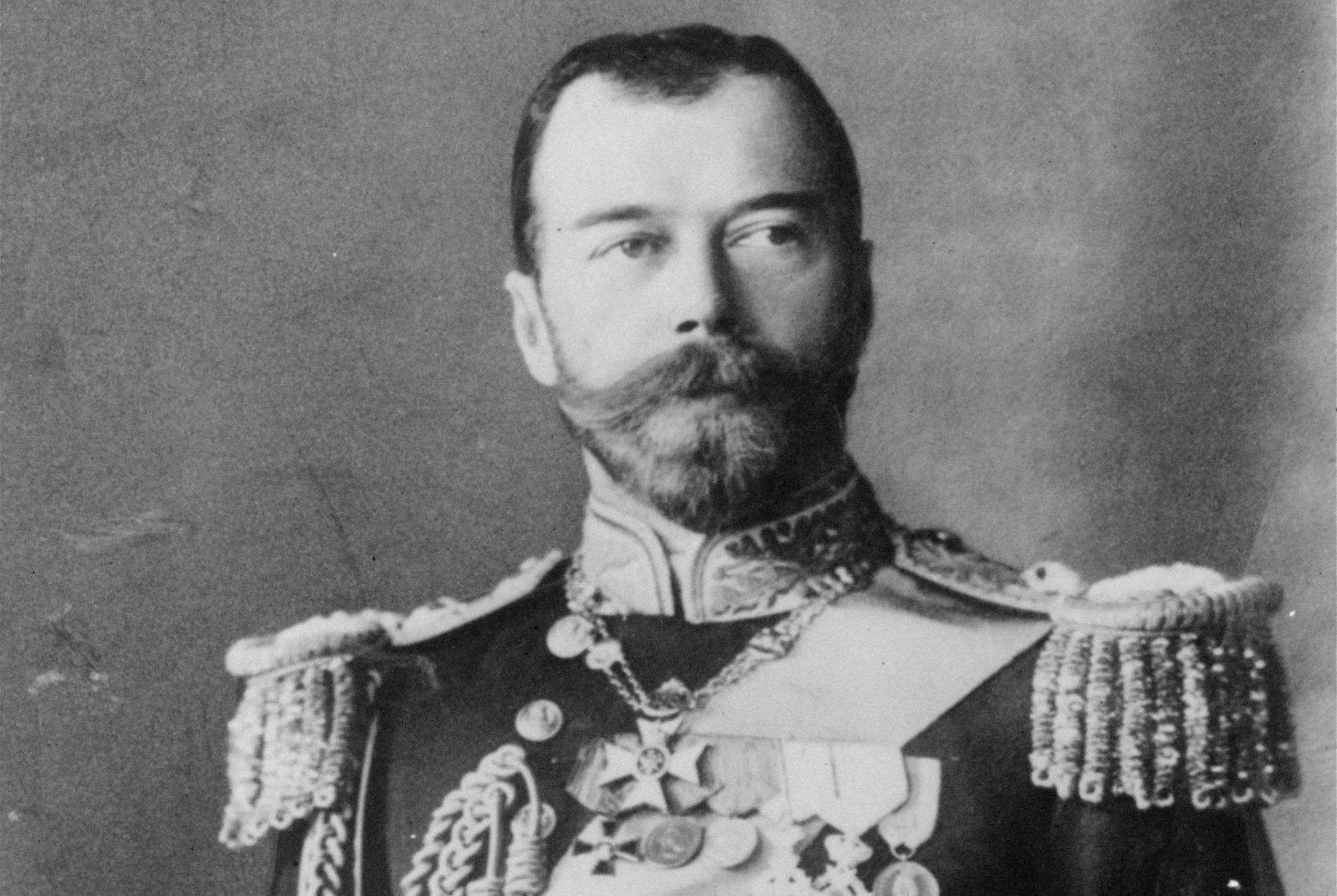 Сербы Черногории предложили установить памятник Николаю II