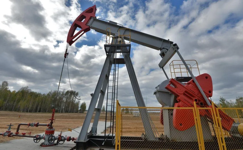 «Белоруснефть» впервые в истории начала бурить скважину на Украине
