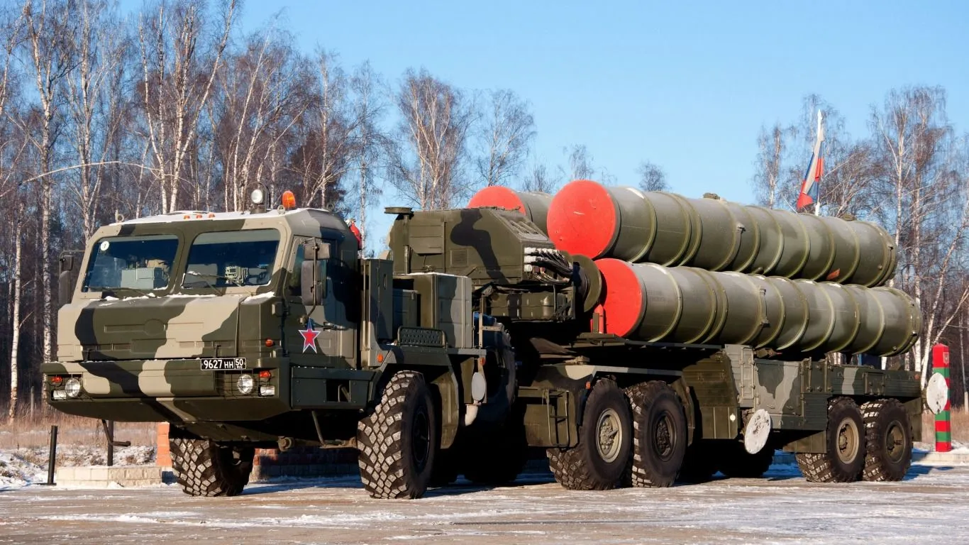 Белорусскую армию оснастят российскими С-400