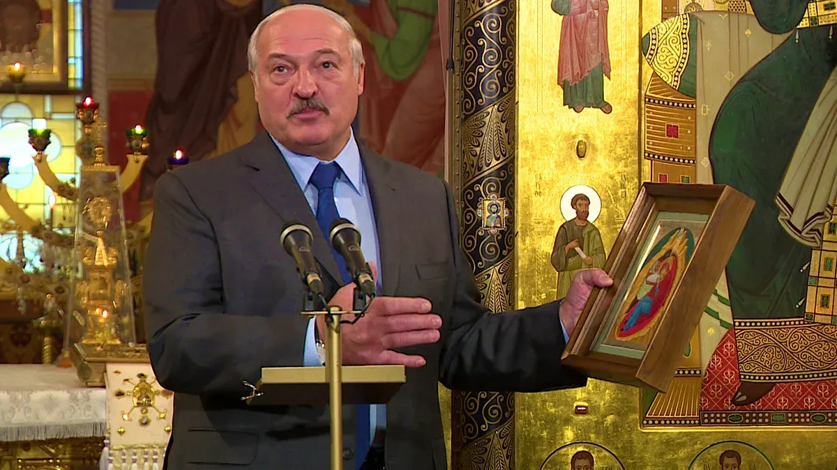 Лукашенко назвал залог межрелигиозного мира в стране