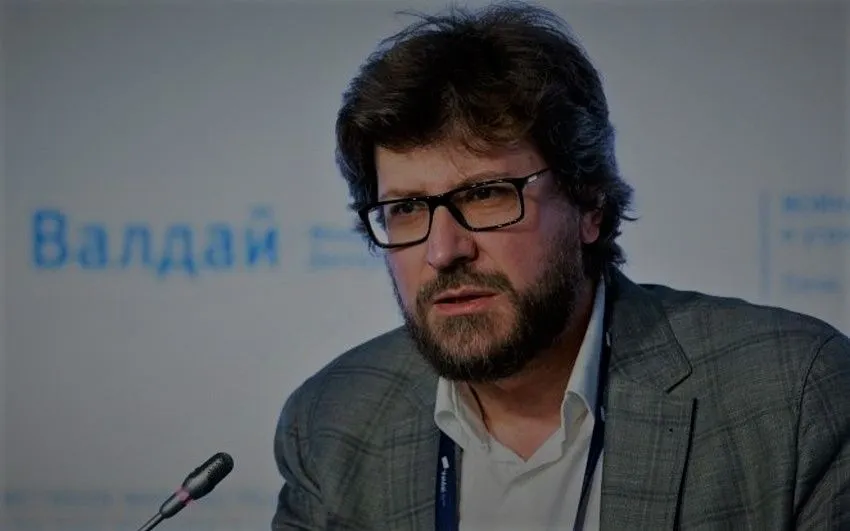 «Политика США в Беларуси превратилась в фарс». Федор Лукьянов – о встрече Байдена и Тихановской